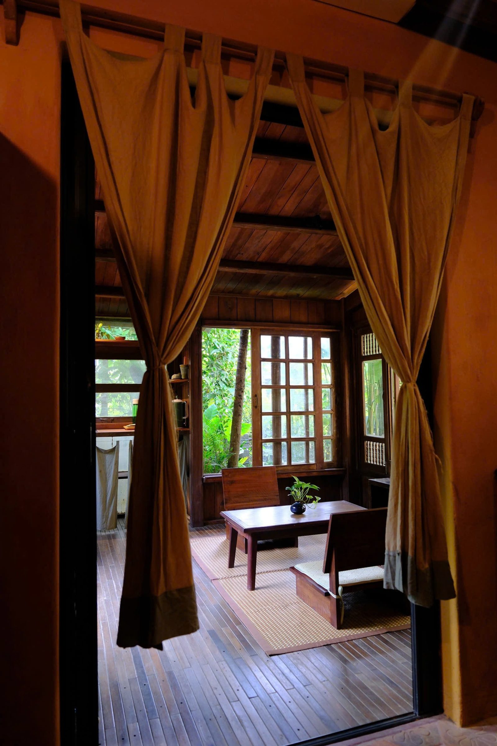 Lá Lốt — Apartment with Loft 1